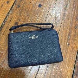 COACH Women's Leather Corner Zip Wallet Wristlet Midnight 58032 IMMID NWT